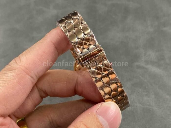 BV Factory Bvlgari Quartz Serpenti 103948 33mm Full Steel，Rose Gold Roman Numerals Black solid Dial 9 Super Clone Watch,Clean Factory Watch
