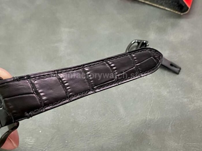 BV Factory Cartier Santos WSSA0039 39.8mm Full Black Steel Black Dial - Image 8