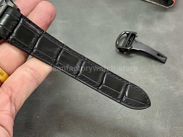 BV Factory Cartier Santos WSSA0039 39.8mm Full Black Steel Black Dial - Image 9