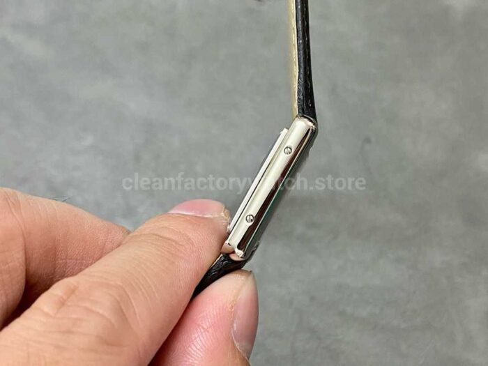 F1 Factory Cartier Tank Louis Cartier WSTA0042 22mm Steel Black Leather Strap Roman Numerals 1 Super Clone Watch,Clean Factory Watch