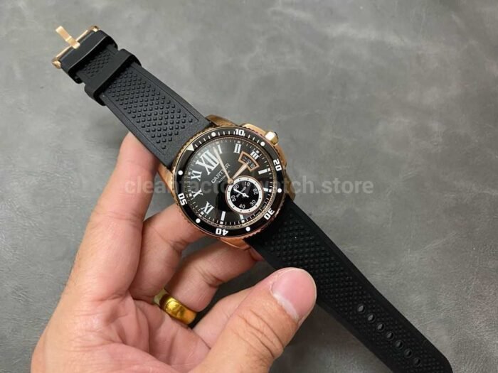 F5 Factory Cartier Calibre de Cartier Diver W7100052 42mm Rose Gold Rubber Strap Roman Numerals Blac 4 Super Clone Watch,Clean Factory Watch