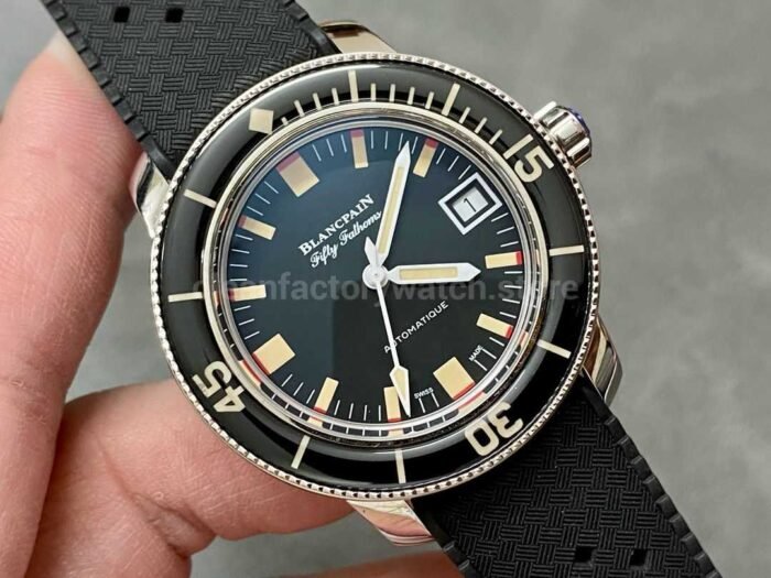 ZF Factory Blancpain Fifty Fathoms 5008B-1130-B52A 40.3mm Steel Rubber Strap Black Dial - Image 2
