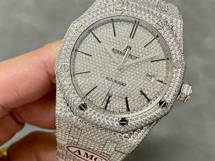 AMG Factory Audemars Piguet Royal Oak Selfwinding 15400 41mm Full DiamondSteel，Diamond Dial 1 9 Super Clone Watch,Clean Factory Watch