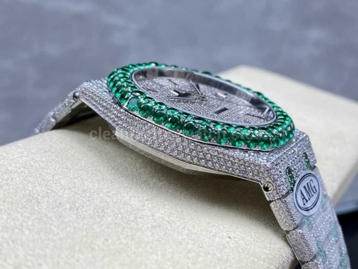 AMG Factory Audemars Piguet Royal Oak Selfwinding 15400 41mm Green Diamond Bezel Full Green&White Diamond&Steel，Diamond Dial - Image 6