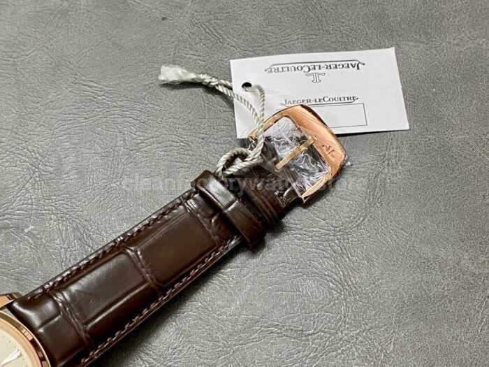 APS Factory Jaeger LeCoultre Master Ultra Thin Moon Q1362510 39mm Rose Gold Leather Strap White 4 Super Clone Watch,Clean Factory Watch