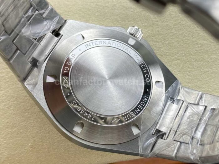 GH Factory IWC Ingenieur Automatic IW328901 40mm Full Steel Small Grid Black Dial 6 Super Clone Watch,Clean Factory Watch