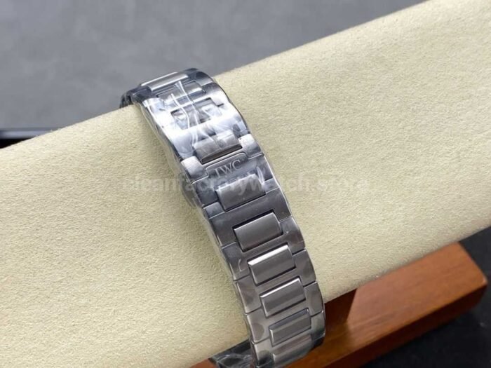GH Factory IWC Ingenieur Automatic IW328904 40mm Full Grey Dial 4 Super Clone Watch,Clean Factory Watch