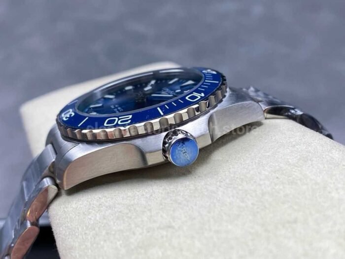 GR Factory Longines HydroConquest GMT L 3.790.4.96.6 41mm Full Steel Blue Dial 7 Super Clone Watch,Clean Factory Watch