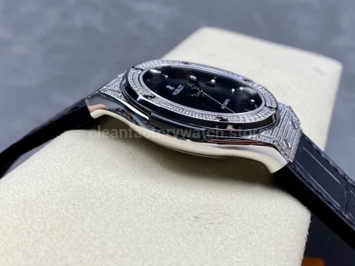 HB Factory Hublot Classic Fusion 542.NX .1171.LR .1704 42mm Diamond Leather Strap Black Dial 1 Super Clone Watch,Clean Factory Watch