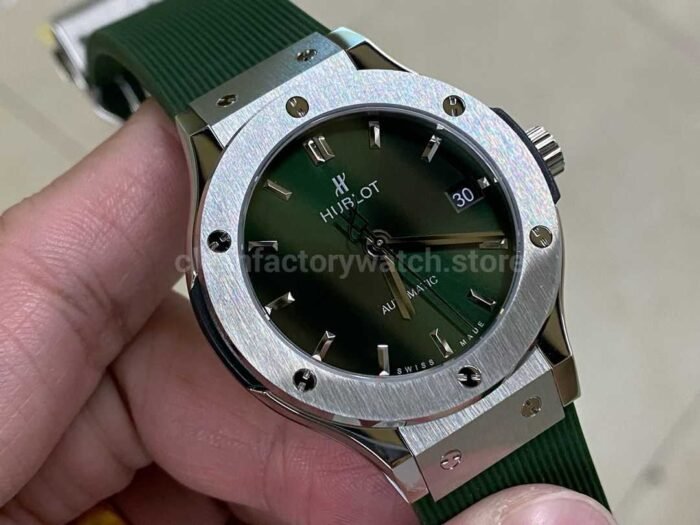 HB Factory Hublot Classic Fusion 565.NX .8970.RX 38mm Rubber Strap Green Dial 1 Super Clone Watch,Clean Factory Watch