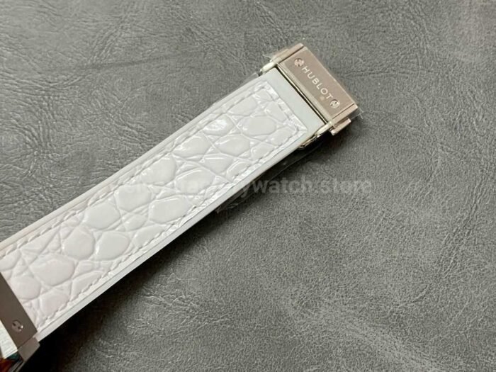 HB Factory Hublot Classic Fusion 582.NX .2610.RX .1204 38mm Diamond Bezel Steel Leather 9 Super Clone Watch,Clean Factory Watch