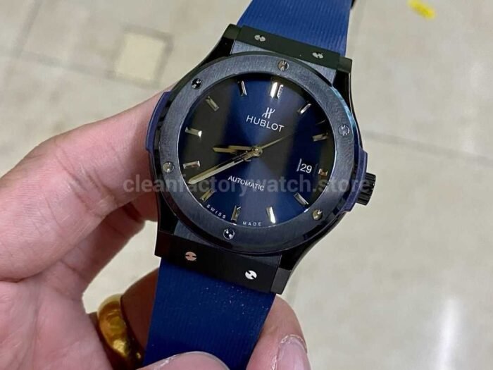 HB Factory Hublot Classic Fusion Blue 511.CM.7170.RX 42mm Rubber Strap Blue Dial - Image 3