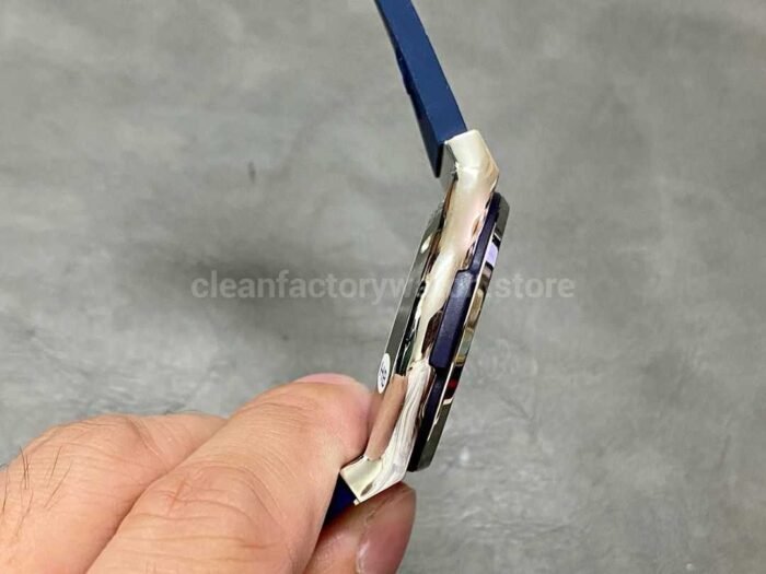 HB Factory Hublot Classic Fusion Blue 542.NX .7170.RX 42mm Rubber Strap Blue Dial 2 Super Clone Watch,Clean Factory Watch