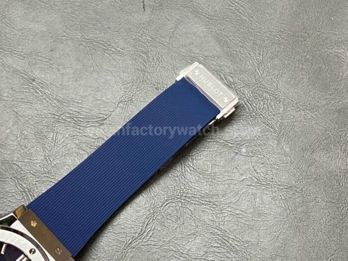 HB Factory Hublot Classic Fusion Blue 542.NX .7170.RX 42mm Rubber Strap Blue Dial 7 Super Clone Watch,Clean Factory Watch