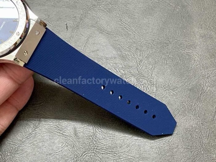 HB Factory Hublot Classic Fusion Blue 542.NX .7170.RX 42mm Rubber Strap Blue Dial 9 Super Clone Watch,Clean Factory Watch