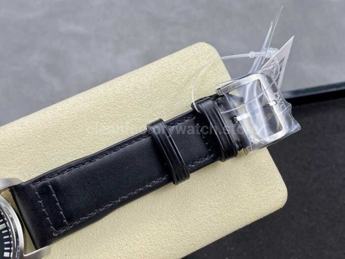 MFactory IWC Pilot Mark IW328201 40mm Steel Leather Strap Arabic Numerals Black Dial 2 Super Clone Watch,Clean Factory Watch