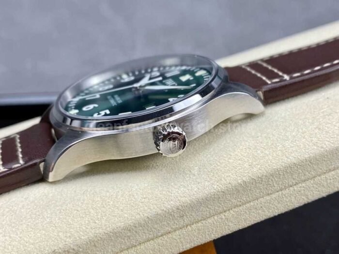MFactory IWC Pilot Mark IW328205 40mm Steel Leather Strap Arabic Numerals Green Dial 1 Super Clone Watch,Clean Factory Watch