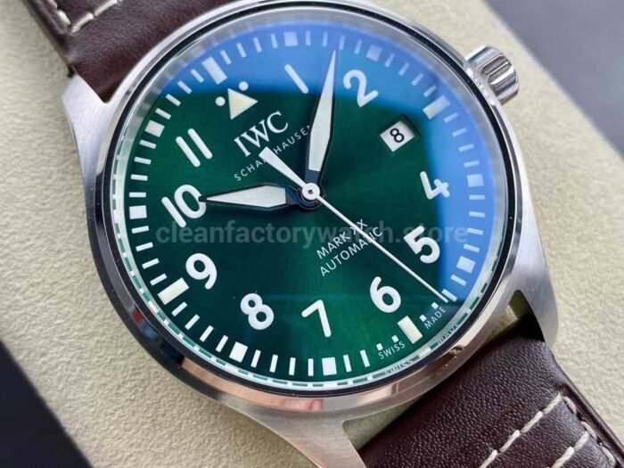 MFactory IWC Pilot Mark IW328205 40mm Steel Leather Strap Arabic Numerals Green Dial 7 Super Clone Watch,Clean Factory Watch