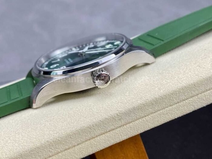 MFactory IWC Pilot Mark IW328205 40mm Steel Rubber Strap Arabic Numerals Green Dial 1 Super Clone Watch,Clean Factory Watch