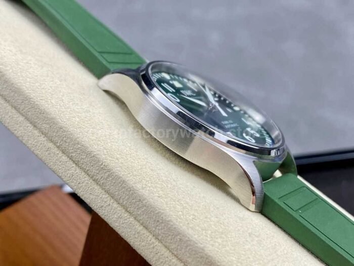 MFactory IWC Pilot Mark IW328205 40mm Steel Rubber Strap Arabic Numerals Green Dial 8 Super Clone Watch,Clean Factory Watch