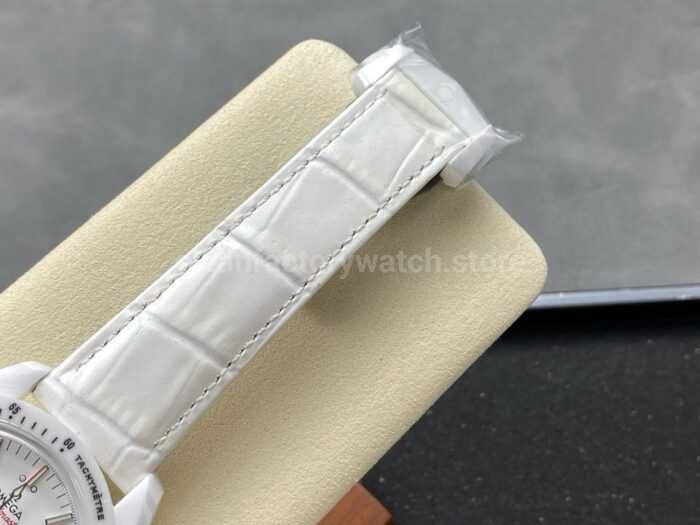 N1 Factory Omega Speedmaster 311.93.44.51.04.002 44mm Ceramic Leather Strap White Dial 4 Super Clone Watch,Clean Factory Watch