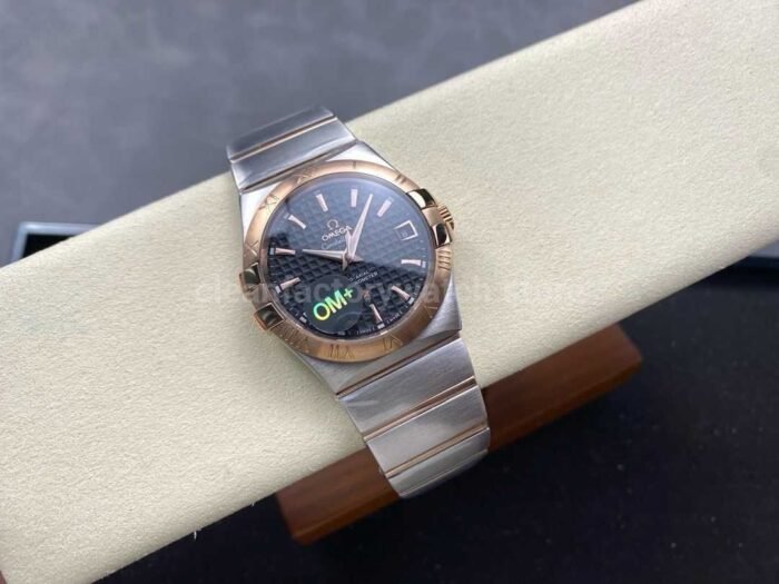 OM+ Factory Omega Constellation Men 123.20.38.21.01.001 38mm Rose Gold/Steel Black Dial - Image 4