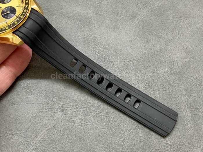 RM Factory Omega Speedmaster Professional Moonwatch 310.62.42.50.99.001 Gold Rubber Strap Gold Dial - Image 8