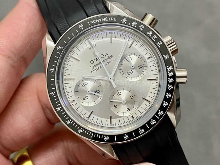 RM Factory Omega Speedmaster Professional Moonwatch 310.63.42.50.02.001 Steel Rubber Strap Silver Dial - Image 2