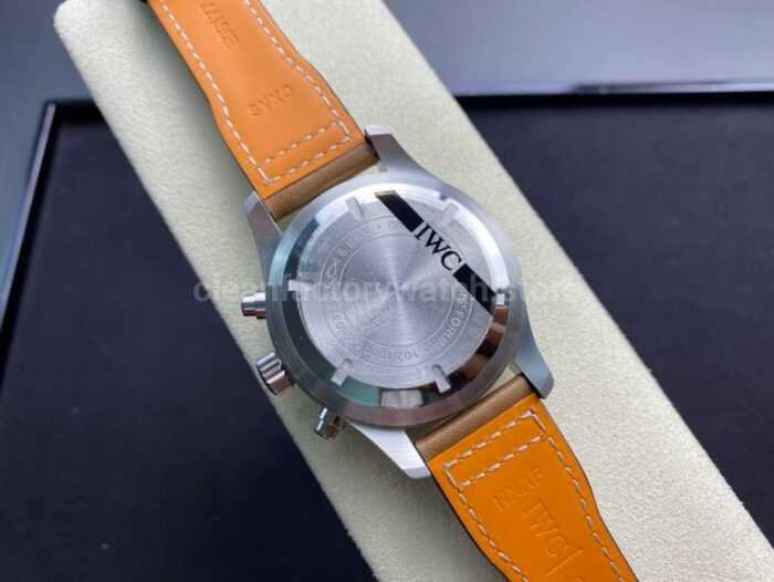 ZF Factory IWC Pilot Chronograph IW377726 43mm Steel Leather Strap Arabic Numerals Green Dial 9 Super Clone Watch,Clean Factory Watch