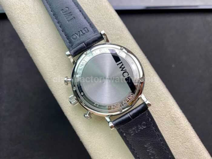 ZF Factory IWC Portofino Chronograph IW391031 42mm Steel Leather Strap Silver Dial 8 Super Clone Watch,Clean Factory Watch