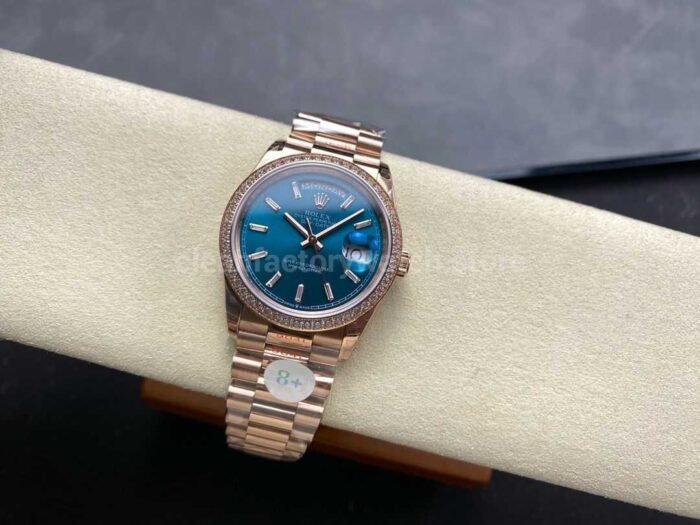 8+ Factory Counterweight Rolex Day-Date 128345RBR-0083 36mm Diamond Bezel Full Rose Gold Baguette Diamond Blue Green Dial - Image 4