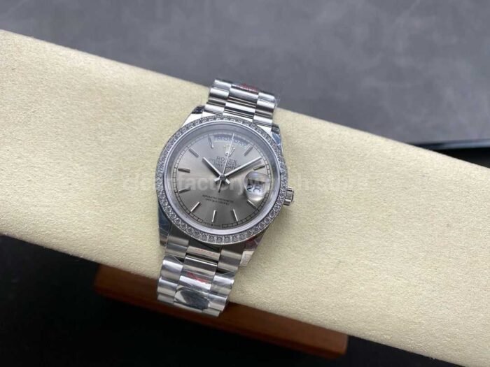 8+ Factory Counterweight Rolex Day-Date 128349RBR-0001 36mm Diamond Bezel Full White Gold Silver Dial - Image 4
