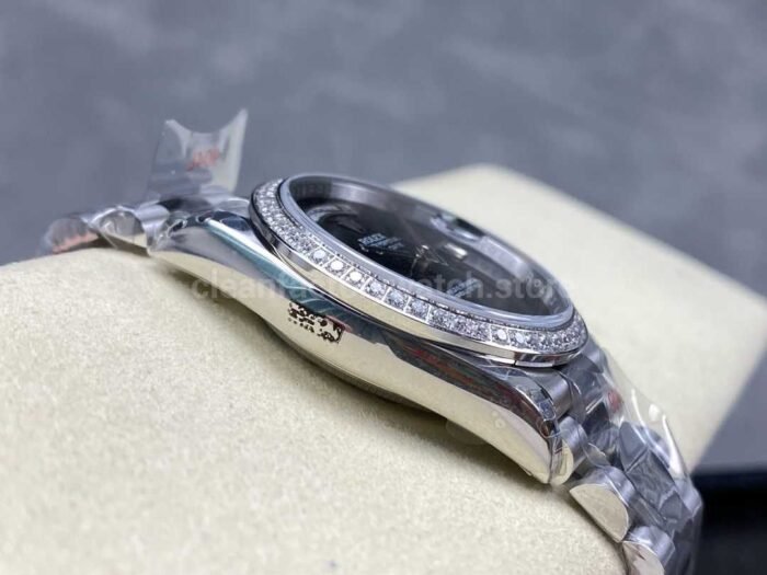 8+ Factory Counterweight Rolex Day-Date 18206 36mm Diamond Bezel Full White Gold Black Dial - Image 5