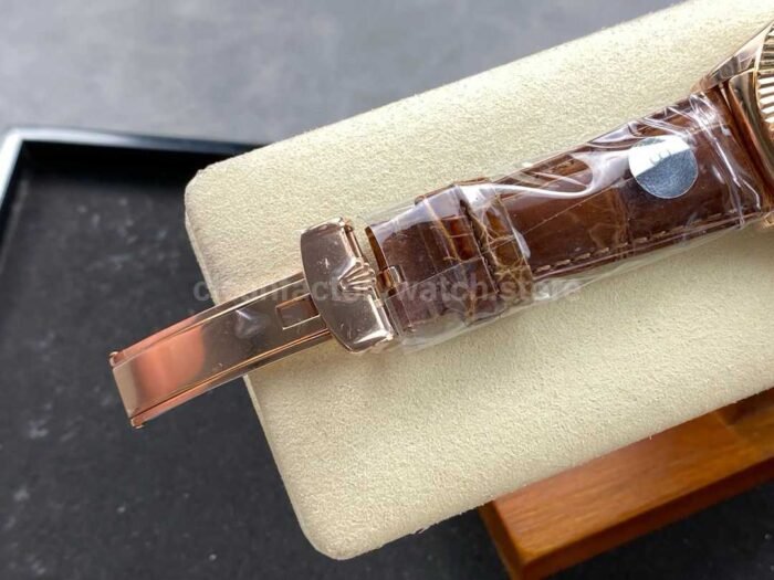 8+ Factory counterweight Rolex Day-Date 36mm 128235-0075 Rose Gold Crocodile Leather Strap Roman Numerals Brown Ombré Dial - Image 8