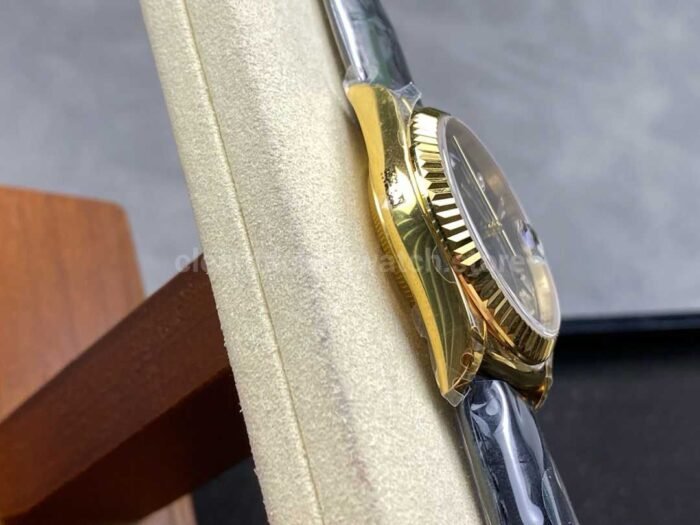 8+ Factory counterweight Rolex Day-Date 36mm 128238 Yellow Gold Crocodile Leather Strap Baguette Diamond Black Dial - Image 5