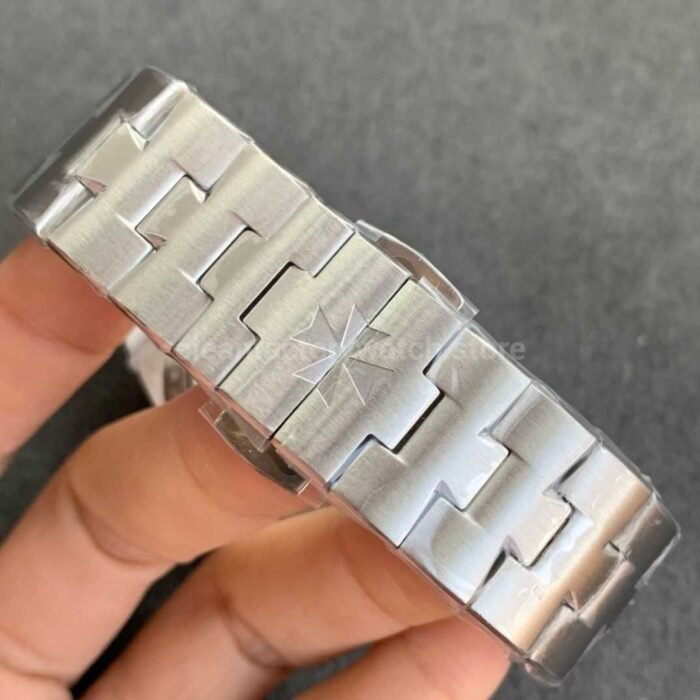 8F Factory Vacheron Constantin Overseas 4300V Perpetual Calendar 41.5mm Full Steel Grey Dial - Image 7