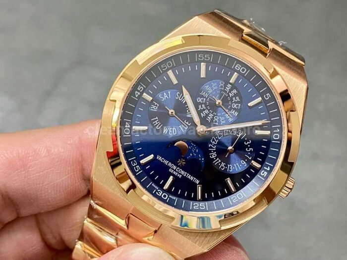 8F Factory Vacheron Constantin Overseas Perpetual Calendar 4300V/120R-B509 41.5mm Full Rose Gold Blue Dial - Image 3