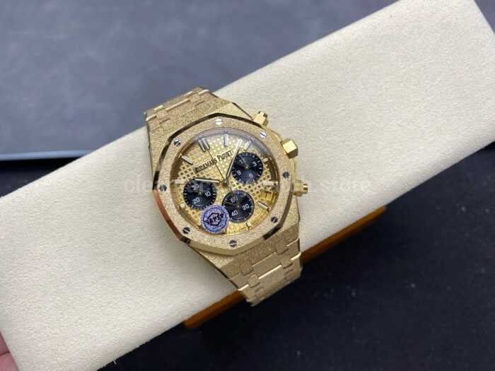 APS Factory Frosted Audemars Piguet Royal Oak 8 Super Clone Watch,Clean Factory Watch