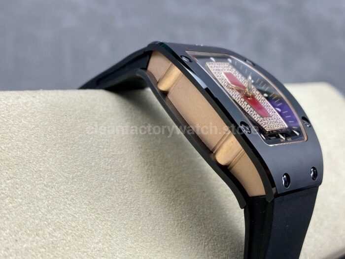 BBA Factory Richard Mille RM07 31.4mm TitaniumCarbon Fiber Black Rubber Strap Skeletonized Black 6 Super Clone Watch,Clean Factory Watch