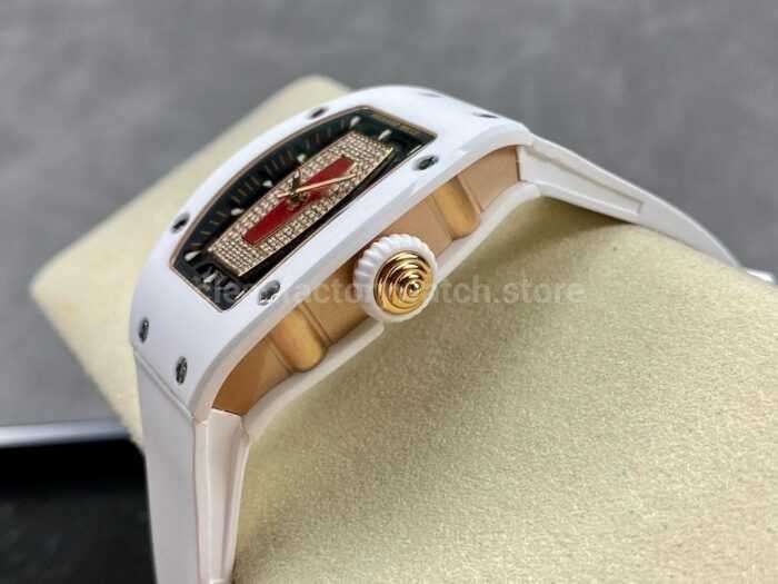 BBA Factory Richard Mille RM07 31.4mm TitaniumCarbon Fiber White Rubber Strap Skeletonized Black 5 Super Clone Watch,Clean Factory Watch