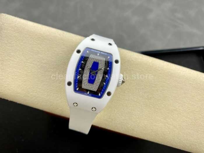 BBA Factory Richard Mille RM07 31.4mm TitaniumCarbon Fiber White Rubber Strap Skeletonized Blue D 6 Super Clone Watch,Clean Factory Watch