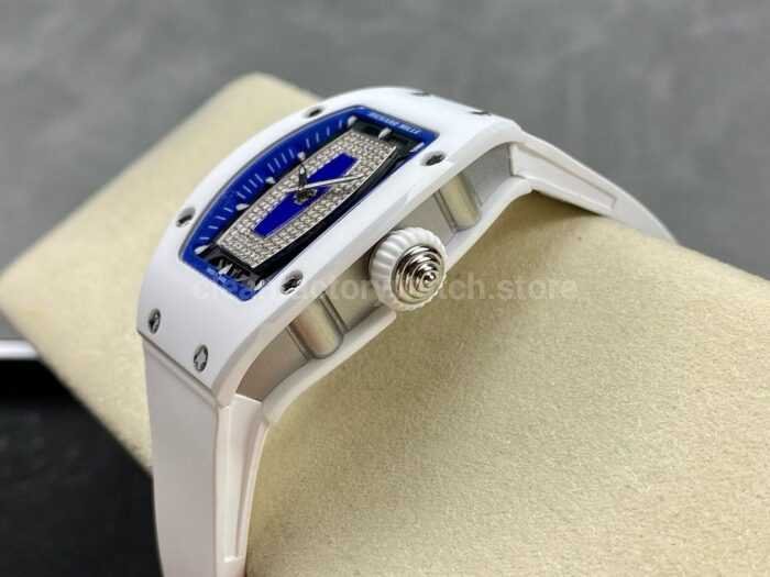 BBA Factory Richard Mille RM07 31.4mm TitaniumCarbon Fiber White Rubber Strap Skeletonized Blue D 9 Super Clone Watch,Clean Factory Watch