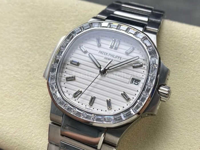 GR Factory Patek Philippe Emerald Nautilus 5711/110P-010 Full Platinum White Dial - Image 3
