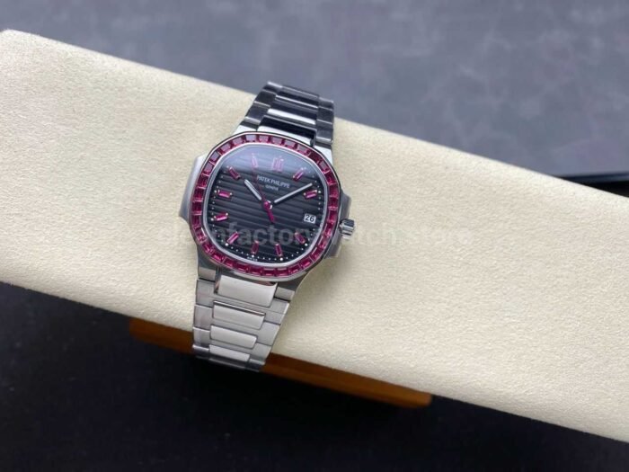 GR Factory Patek Philippe Emerald Nautilus 5711/112P-001 Full Platinum Black Dial - Image 4