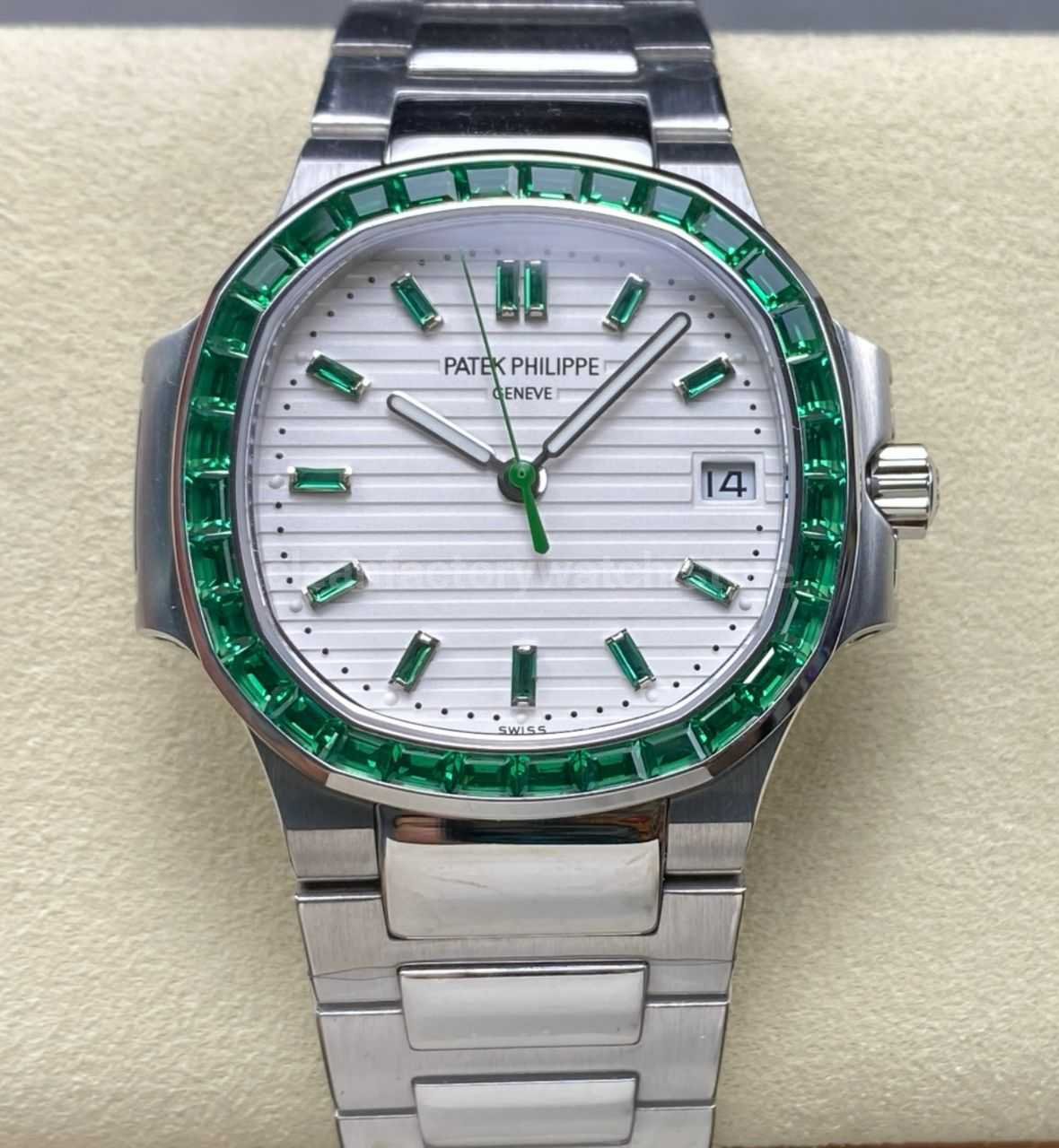 GR Factory Patek Philippe Emerald Nautilus 5711/113P 010 Full Platinum White Dial