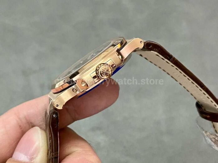 GR Factory Patek Philippe Nautilus 5712G Rose Gold， Leather Strap Brown Dial - Image 6