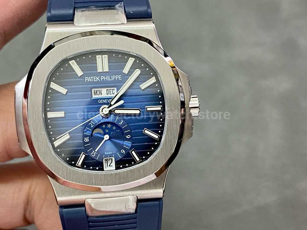GR Factory Patek Philippe Nautilus 5726 Blue Rubber Strap Blue Dial