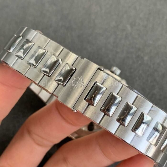 GR Factory Patek Philippe Nautilus 5726 Full Steel Grey Dial - Image 7