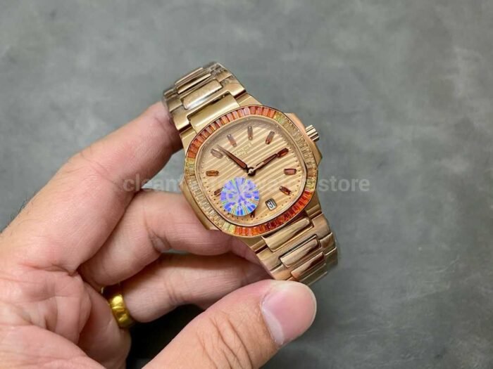 GR Factory Patek Philippe Nautilus 7118/1300R-001 Full Rose Gold  Rose Gold Dial - Image 4