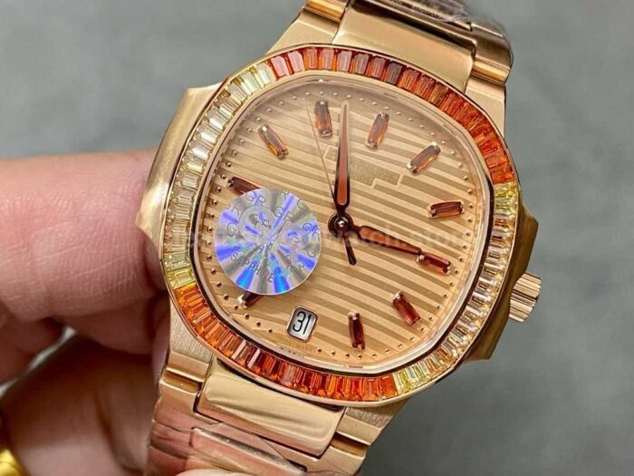 GR Factory Patek Philippe Nautilus 7118/1300R-001 Full Rose Gold  Rose Gold Dial - Image 3